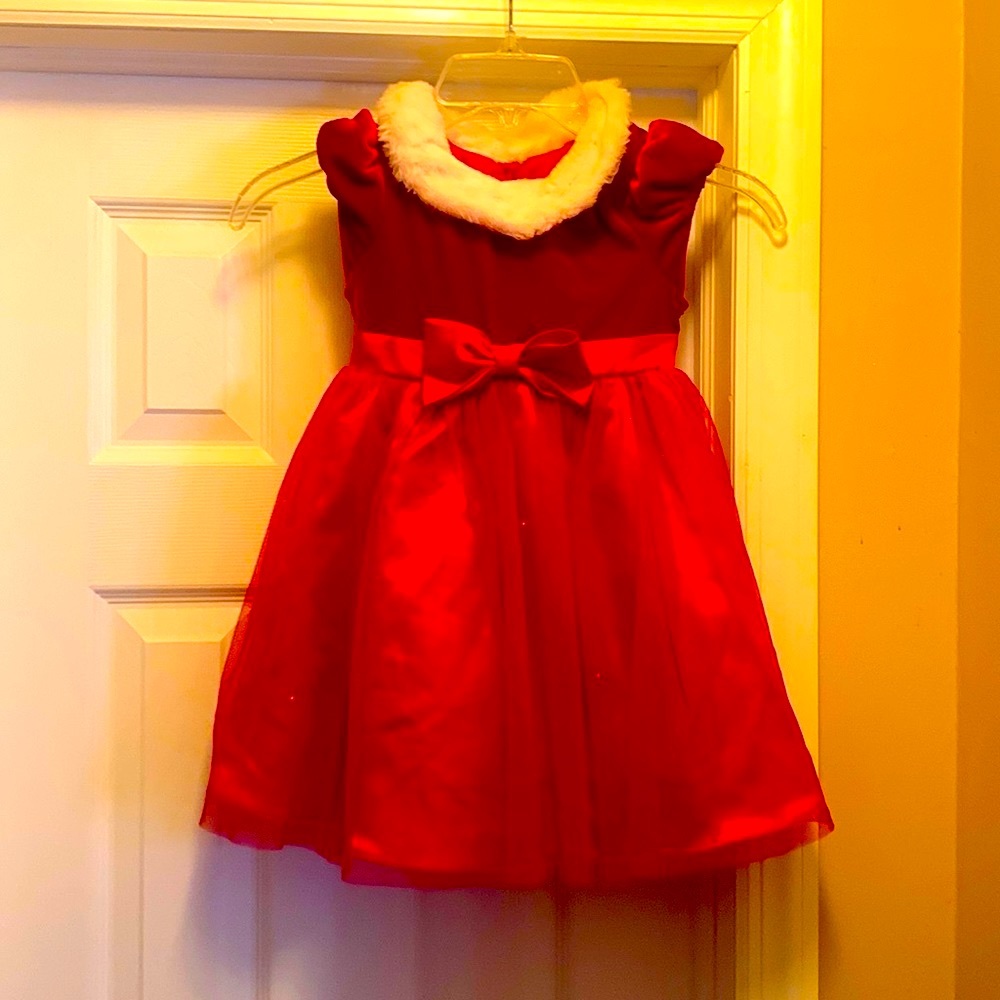 Gently used, JONA MICHELLE Girl’s Holiday Dress ❤️